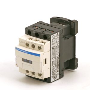 Contacteur LC1 D09 P7