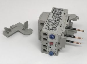 026. Protection moteur 3.7-12a